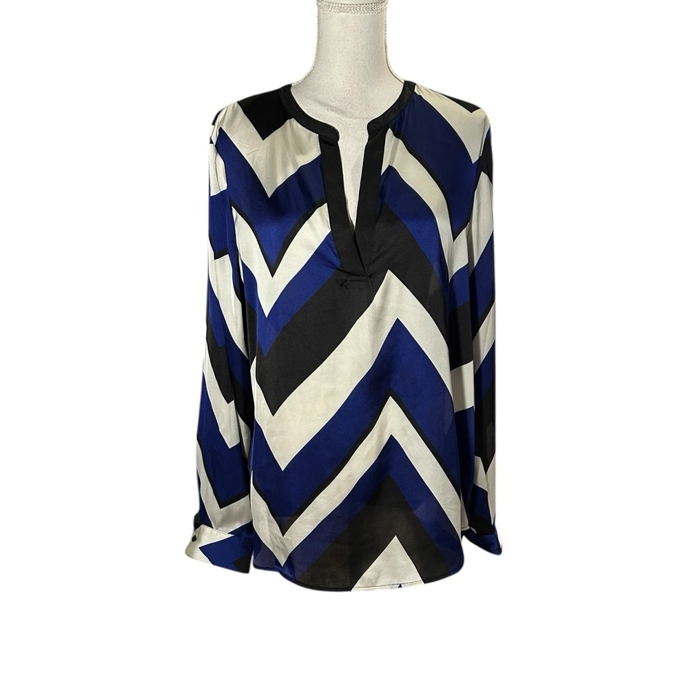 Lauren Ralph Lauren Chevron Patterned Blue and Black Women's Top